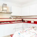 Dody By Interhome سانريمو