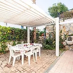 Dody By Interhome Apartman San Remo